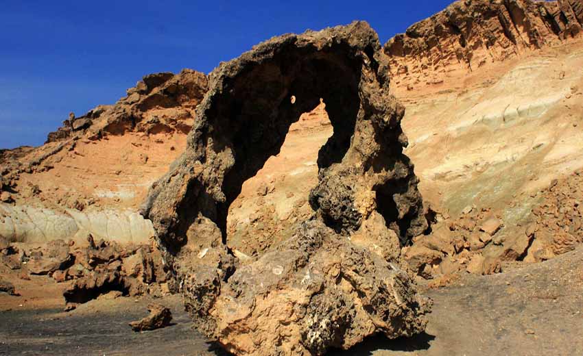 معرفی جزیره هرمز 8 دره مجسمه های هرمز
